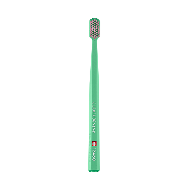 Curaprox CS 12460 VELVET fogkefe